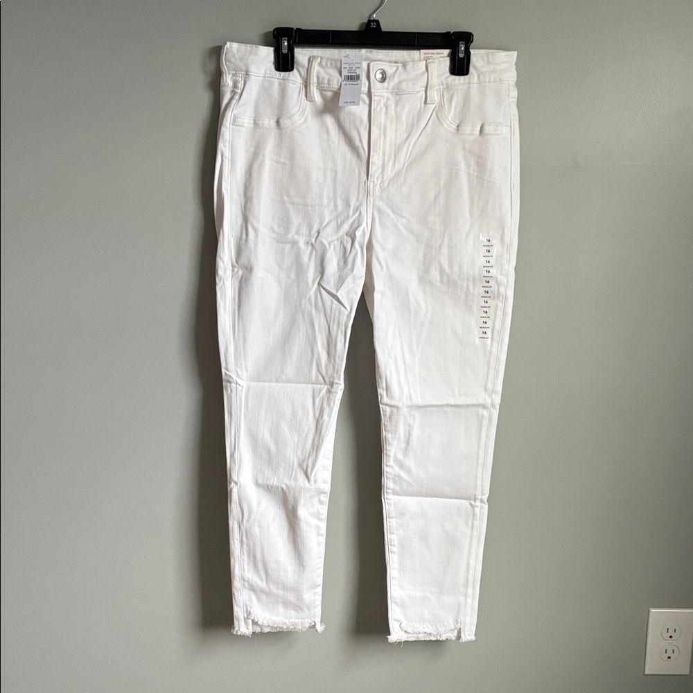 American Eagle Outfitters White Cropped Jeggings